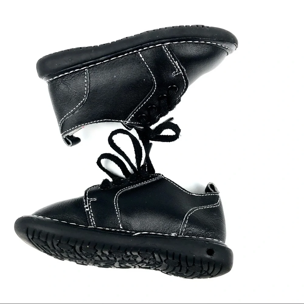 Wee Squeeks Black Leather Oxfords Sz 6